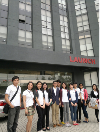 International elites visit Launch headquarter